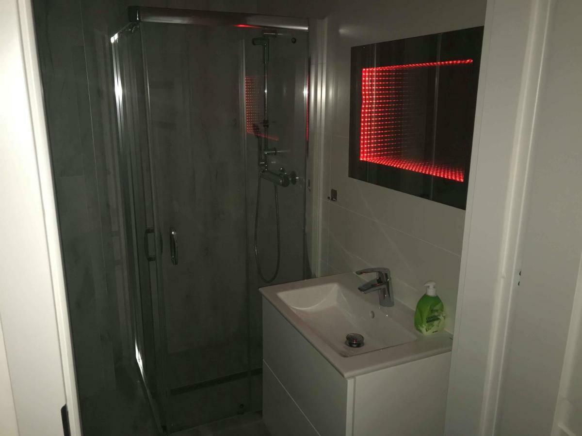 Apartament Blisko Starowki, Apartment Near To Old Town กดัญสก์ ภายนอก รูปภาพ
